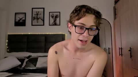 Snapshot of archiekingss chatting on May 9, 2026, 6:57 pm Archie online show from May 9, 2026, 6:57 pm