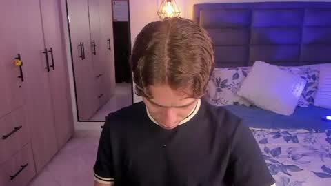 Snapshot of archiekingss chatting on June 20, 2026, 11:51 pm Archie online show from June 20, 2026, 11:51 pm