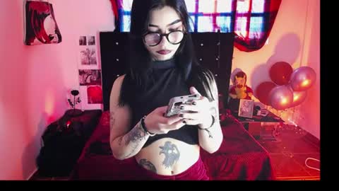 Ardat lili69 online show from June 17, 2026, 2:51 pm