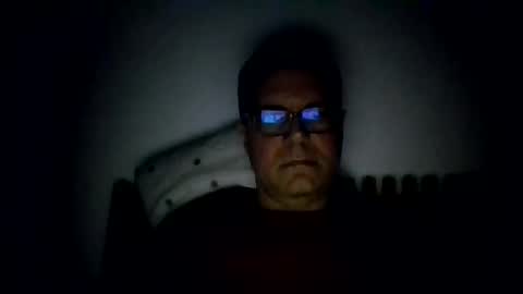 Snapshot of arener0 chatting on February 2, 2026, 12:09 am arener0 online show from February 2, 2026, 12:09 am