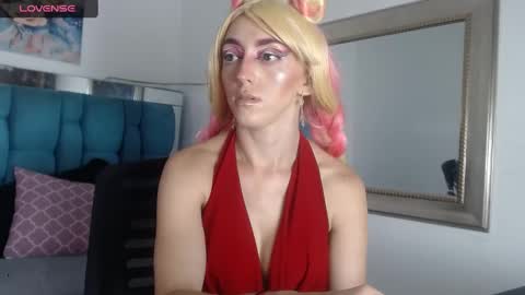 Sharlotte online show from December 5, 2024, 8:44 pm