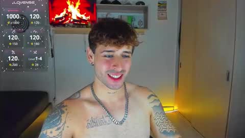 Snapshot of ares_blue chatting on February 17, 2026, 12:40 am ares blue online show from February 17, 2026, 12:40 am