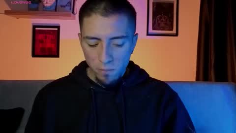 Snapshot of aresmassimox chatting on November 15, 2025, 4:10 am Mateo online show from November 15, 2025, 4:10 am