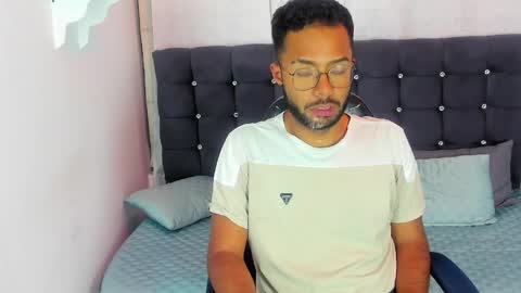 Alex Cortez online show from April 30, 2026, 8:57 pm