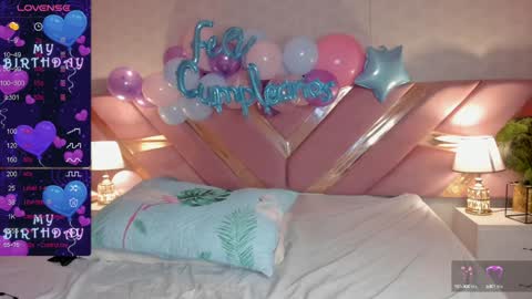 Snapshot of ari_sunshine chatting on January 15, 2025, 12:09 am Ari  online show from January 15, 2025, 12:09 am