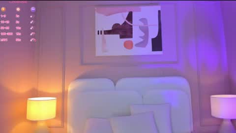 Snapshot of aria_greco chatting on July 18, 2026, 2:27 am Aria online show from July 18, 2026, 2:27 am