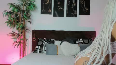 Snapshot of aria_lush chatting on July 14, 2026, 5:40 pm aria lush online show from July 14, 2026, 5:40 pm