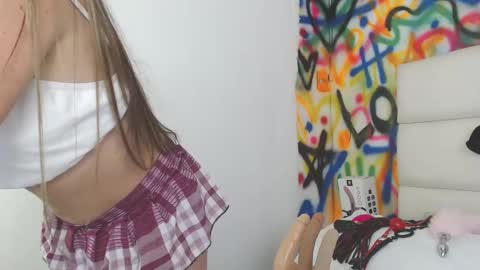 Snapshot of aria_martiin chatting on February 12, 2025, 3:05 pm aria online show from February 12, 2025, 3:05 pm