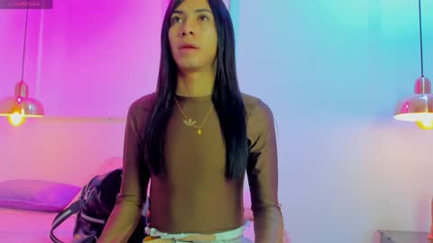 aria_millers1 online show from April 18, 2026, 11:14 am
