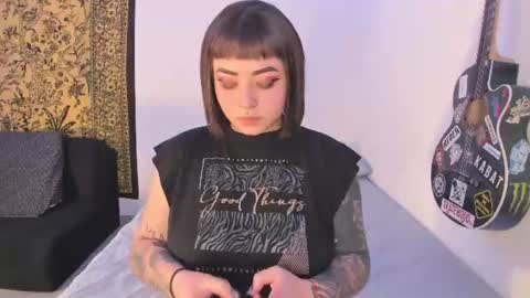 Aria and Orien online show from July 15, 2026, 8:03 pm