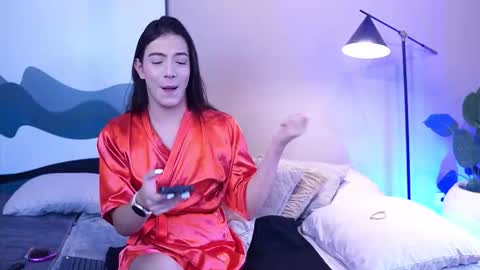 Ariaa online show from February 3, 2026, 7:19 pm