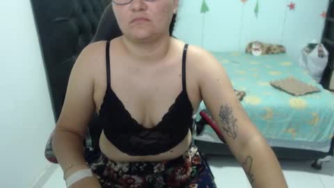 ...Ariana... online show from December 19, 2024, 5:18 pm