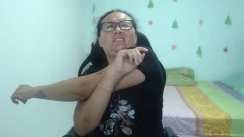 ...Ariana... online show from January 28, 2025, 6:28 pm