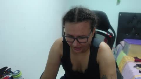 ...Ariana... online show from October 11, 2025, 6:06 pm