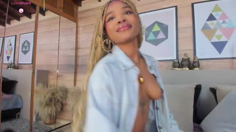 Aria Foster online show from February 12, 2026, 1:33 am