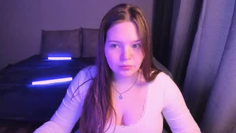 Aria online show from September 25, 2025, 7:01 am
