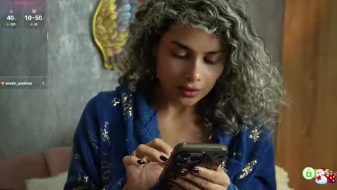 Snapshot of ariana_valdirii chatting on November 13, 2025, 11:36 pm cristina online show from November 13, 2025, 11:36 pm