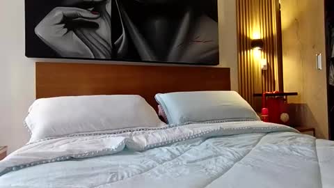 Snapshot of ariana_valdirii chatting on February 27, 2026, 1:00 pm cristina online show from February 27, 2026, 1:00 pm