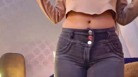 Arianaa Gray online show from November 23, 2025, 4:23 am