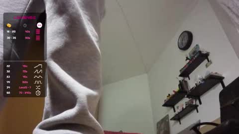 Snapshot of ariancock chatting on November 1, 2025, 10:56 pm Banana online show from November 1, 2025, 10:56 pm