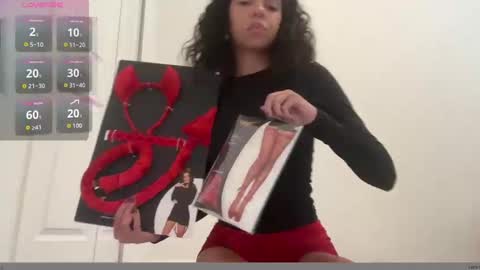 Aria Nicole online show from October 3, 2025, 8:17 pm