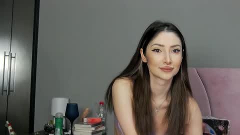 arianna_moonx online show from October 22, 2025, 8:41 pm