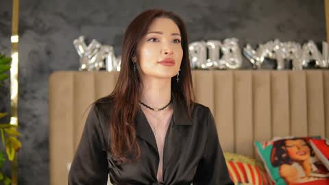 arianna_moonx online show from May 27, 2026, 1:57 am
