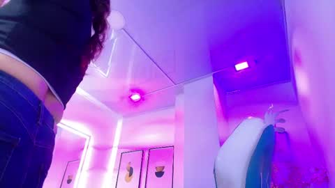 Snapshot of arianna_sweeet chatting on May 8, 2026, 3:34 am arianna_sweeet online show from May 8, 2026, 3:34 am