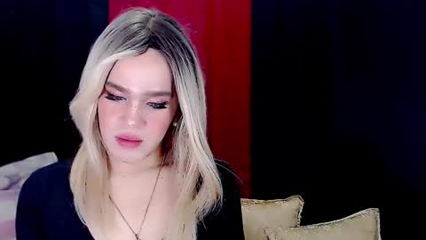 Snapshot of arianne_xoxo777 chatting on December 4, 2024, 6:22 am ARIANNE CUMS  online show from December 4, 2024, 6:22 am