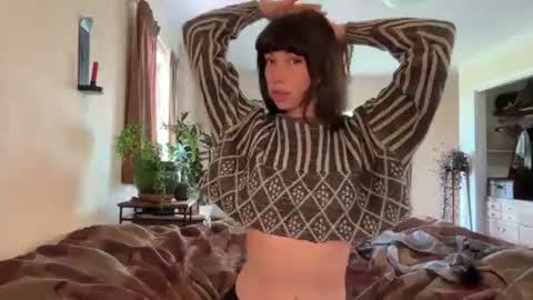 Snapshot of ariarose_xx chatting on June 16, 2026, 8:00 pm Aria online show from June 16, 2026, 8:00 pm