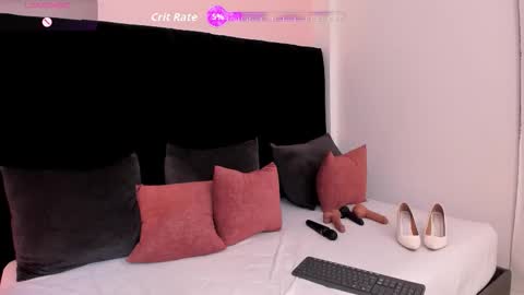 Ariel online show from November 15, 2025, 10:26 pm