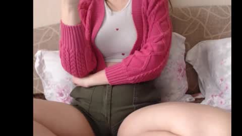 Ariella online show from November 11, 2025, 8:14 am