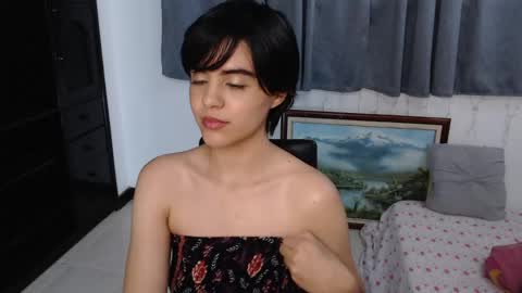 Ariel Pink Diamond online show from April 24, 2026, 12:13 am