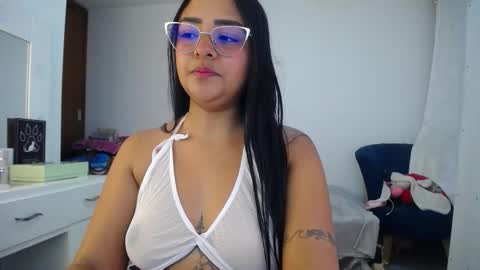 daniella online show from September 11, 2025, 2:00 am