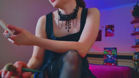 Snapshot of arielstonks_lovee chatting on January 9, 2025, 2:33 am arielstonks_lovee online show from January 9, 2025, 2:33 am