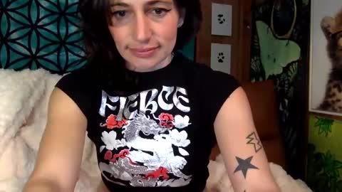 Snapshot of arielwyld chatting on December 15, 2024, 3:09 pm ariel colin when hes here online show from December 15, 2024, 3:09 pm