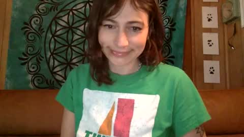 Snapshot of arielwyld chatting on January 25, 2025, 1:52 pm ariel colin when hes here online show from January 25, 2025, 1:52 pm