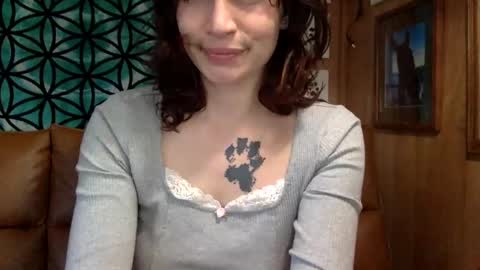 Snapshot of arielwyld chatting on March 1, 2025, 8:21 pm ariel colin when hes here online show from March 1, 2025, 8:21 pm