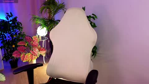 Adele online show from April 8, 2026, 6:24 am