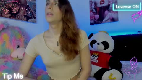 Snapshot of arii_scorpion chatting on May 5, 2026, 9:45 pm Ariana Forero ---- independet model online show from May 5, 2026, 9:45 pm