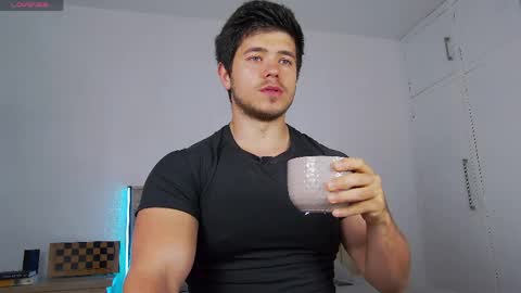 Snapshot of arilass chatting on April 4, 2026, 7:06 am A n g e l f r o m H e l l online show from April 4, 2026, 7:06 am