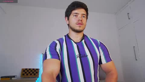 Snapshot of arilass chatting on April 7, 2026, 7:42 am A n g e l f r o m H e l l online show from April 7, 2026, 7:42 am