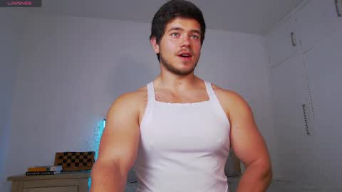 Snapshot of arilass chatting on April 9, 2026, 6:41 am A n g e l f r o m H e l l online show from April 9, 2026, 6:41 am