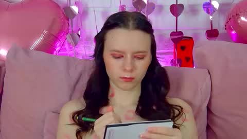 Arinakubrick online show from February 14, 2026, 6:04 pm