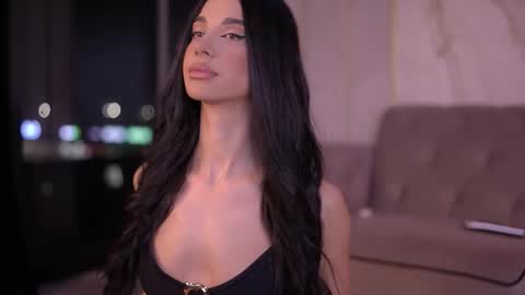 Snapshot of arinarhodes chatting on January 5, 2026, 6:11 pm Arina online show from January 5, 2026, 6:11 pm
