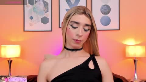 Snapshot of arivega chatting on December 7, 2024, 8:55 am   Nice to meet you  thumb up me please its important I  LOOK MY BIO DOWN online show from December 7, 2024, 8:55 am