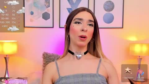 Snapshot of arivega chatting on December 13, 2024, 7:36 am   Nice to meet you  thumb up me please its important I  LOOK MY BIO DOWN online show from December 13, 2024, 7:36 am