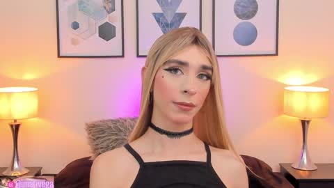 Snapshot of arivega chatting on February 9, 2025, 11:46 pm   Nice to meet you  thumb up me please its important I  LOOK MY BIO DOWN online show from February 9, 2025, 11:46 pm