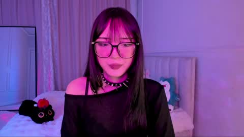 Ariya online show from May 10, 2026, 2:11 pm