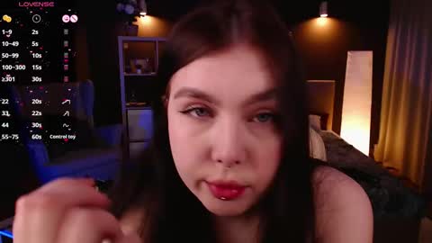 Astrid online show from March 12, 2025, 12:31 am